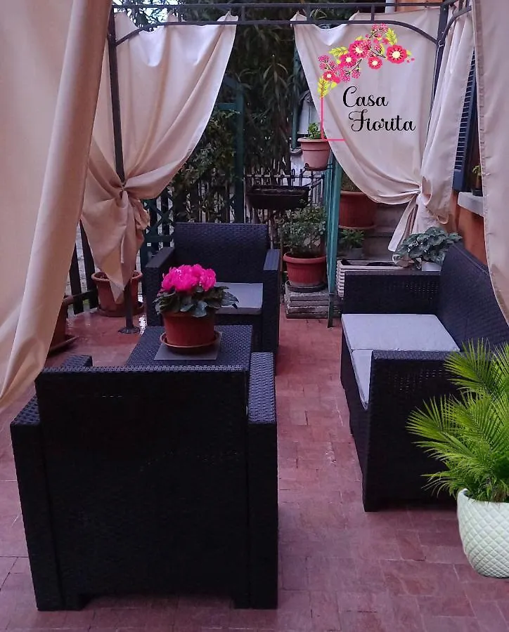 Casa Fiorita Acomodação com café da manhã Milão Alojamento de Acomodação e Pequeno-almoço